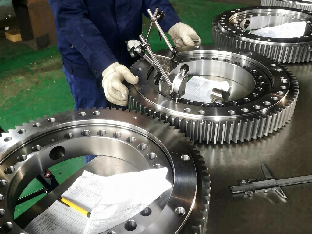 ZZ Slewing Rings' Forging Steel Inspection